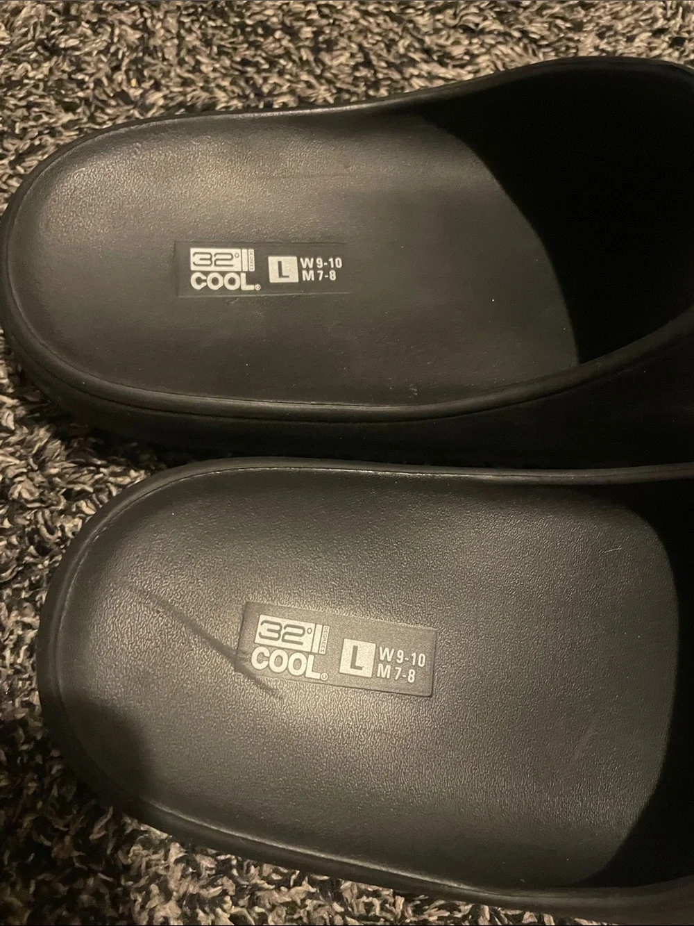 32 Degrees comfortable black